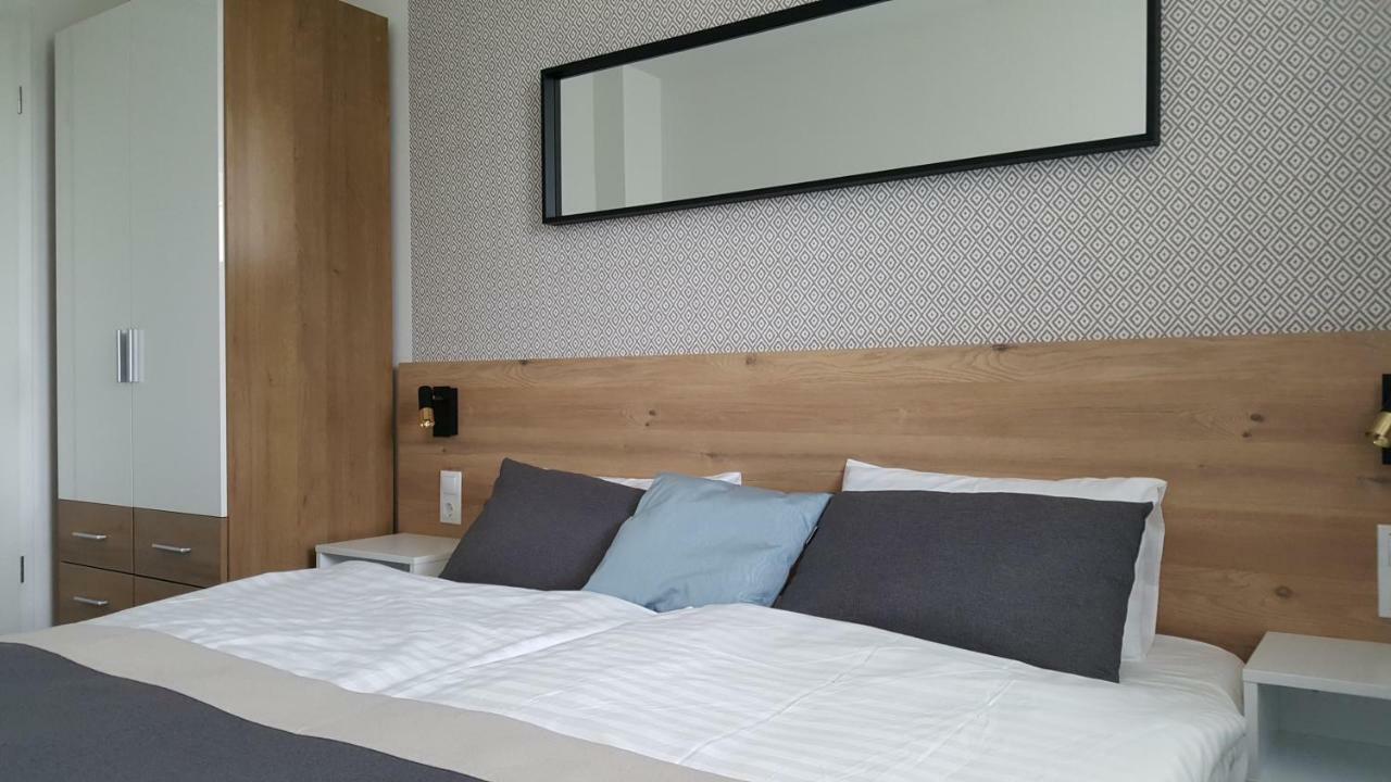 Lelle Resort Cb34 Balatonlelle Exterior foto